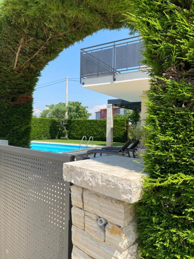 Villa Divina With Private Heated Pool Pula Exteriör bild