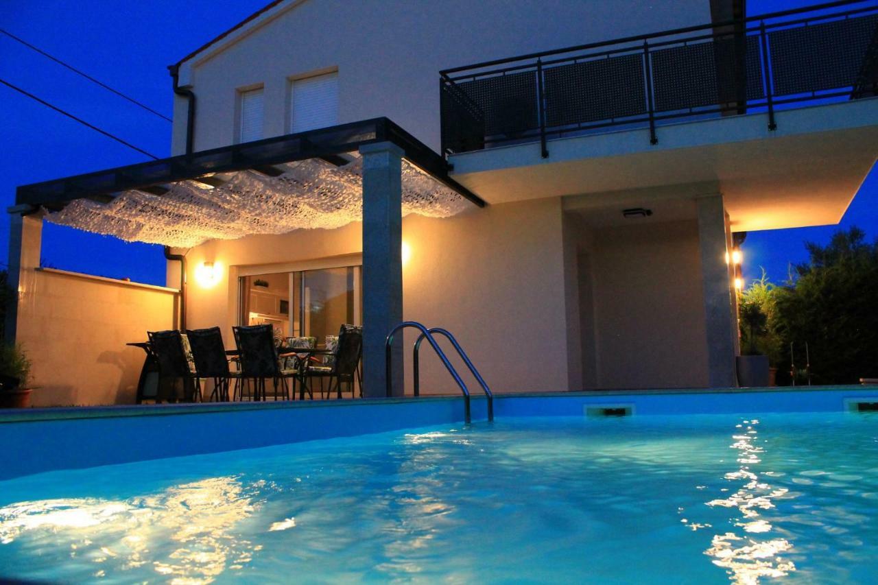 Villa Divina With Private Heated Pool Pula Exteriör bild